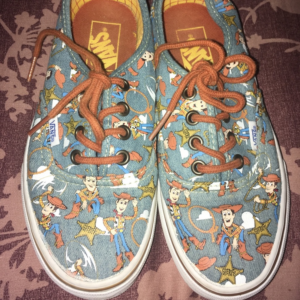 Toy Story Disney Vans ✨